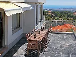 Paradise Hotel